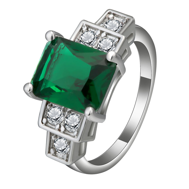 Kaunis Sormus ainutlaatuisella tyylillä