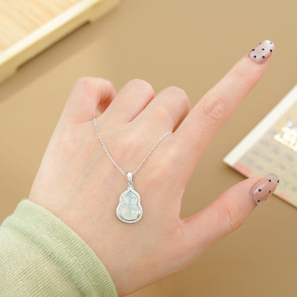 Herkkä käsityö Koru