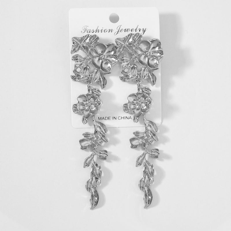 Käsintehty vintage Korvarengas