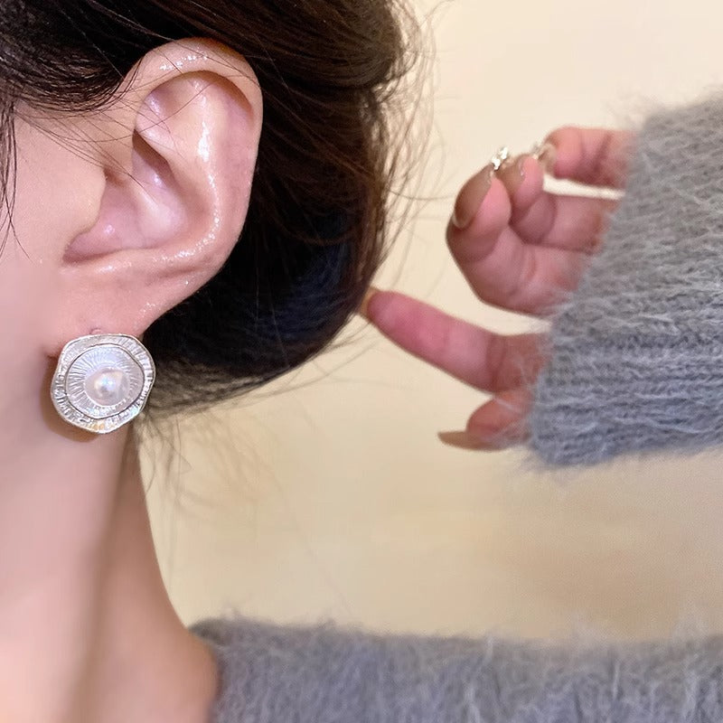 Herkkä käsityö Helmi Korvarengas