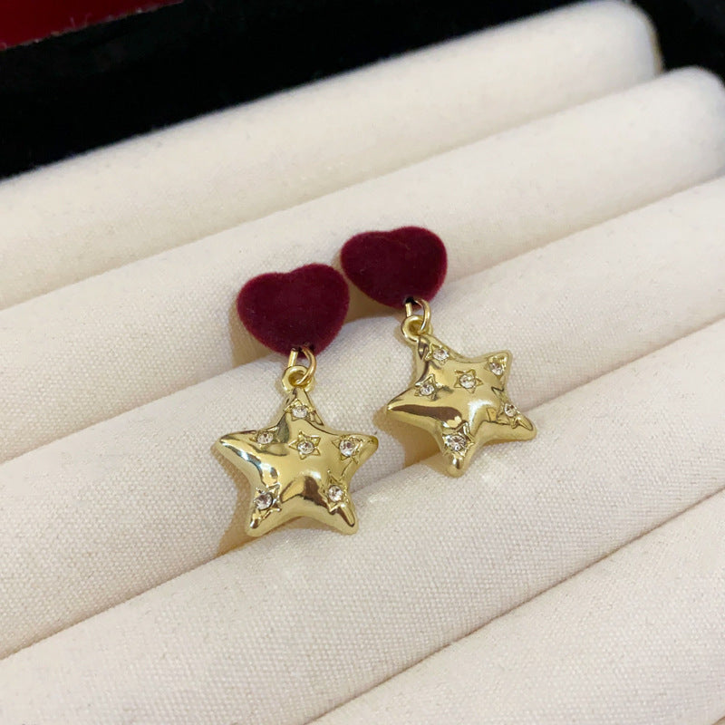 Hurmaava Kulta Korvarengas jokaiseen tilaisuuteen