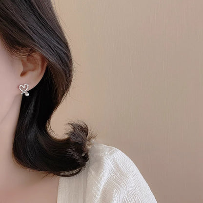 Käsintehty vintage Helmi Korvarengas