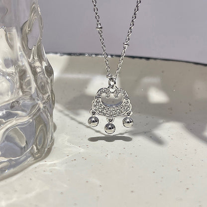 Käsintehty vintage Kaulakoru