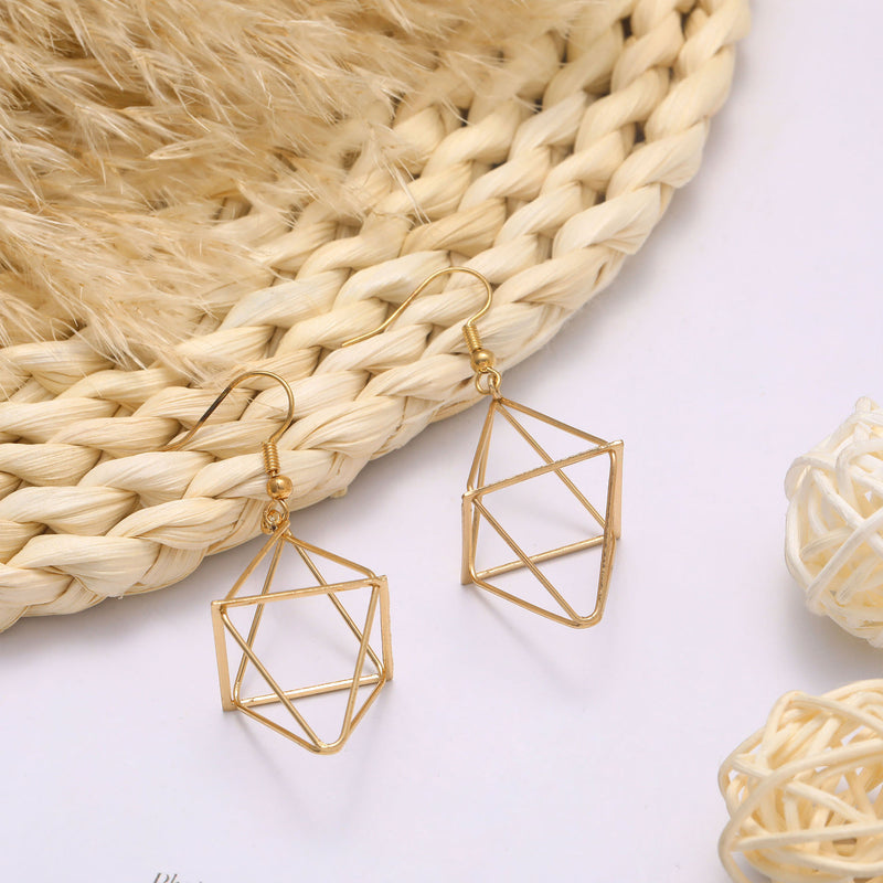 Käsintehty vintage Korvarengas