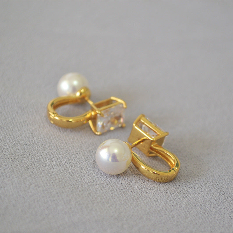 Hurmaava Kulta Korvarengas jokaiseen tilaisuuteen