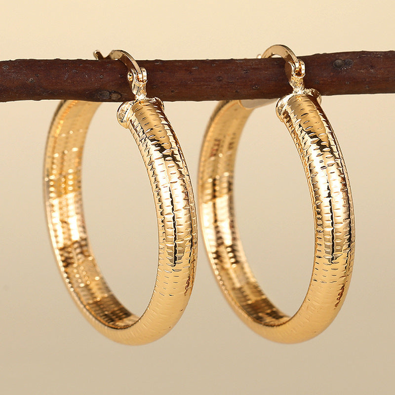 Herkkä käsityö Koru