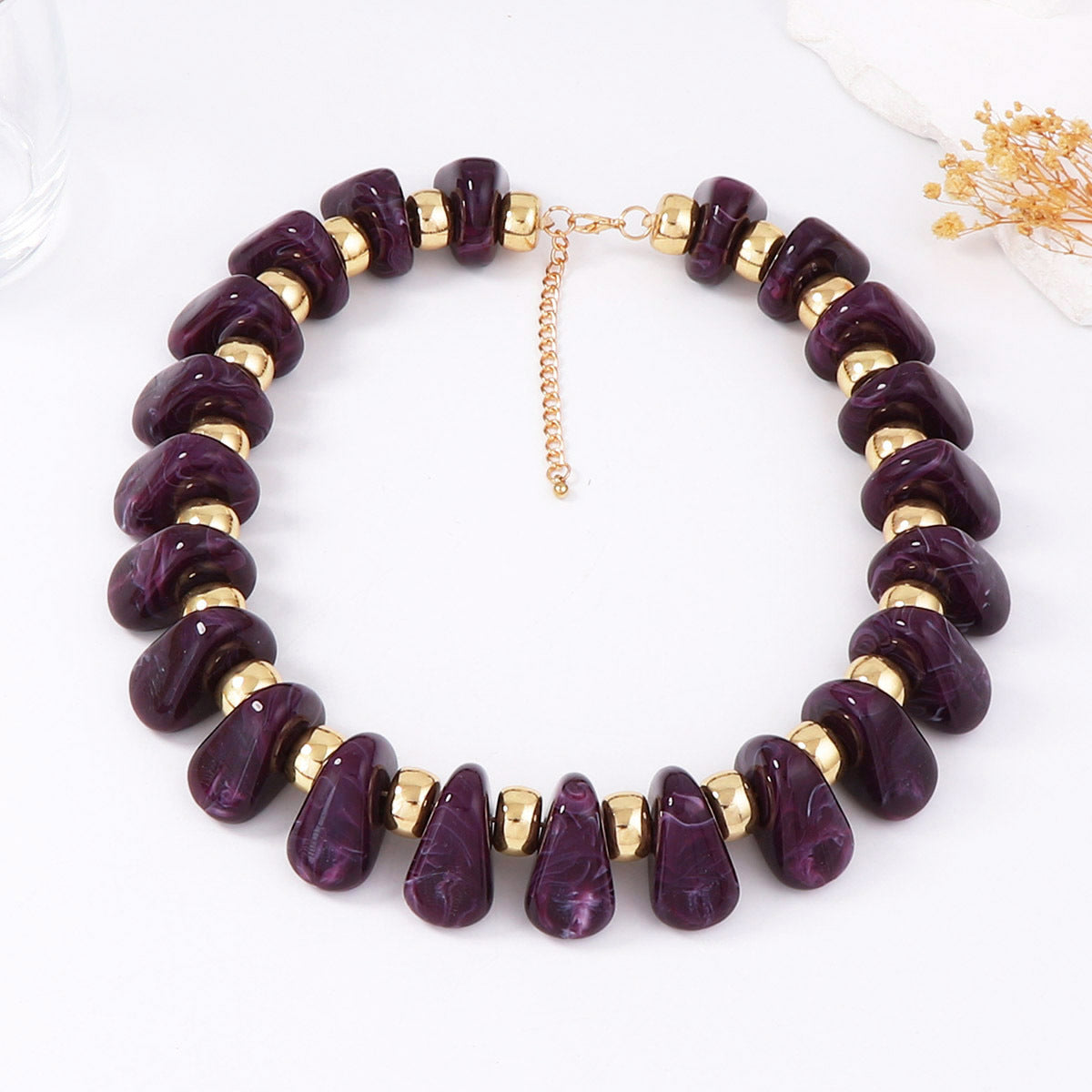 Herkkä käsityö Koru