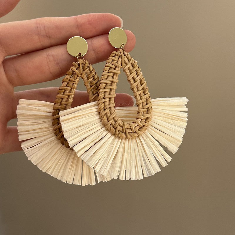 Herkkä käsityö Korvarengas