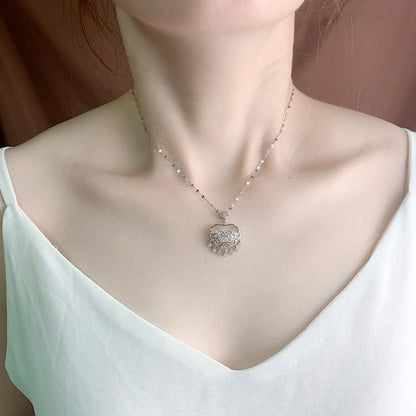 Hurmaava Hopea Kaulakoru jokaiseen tilaisuuteen