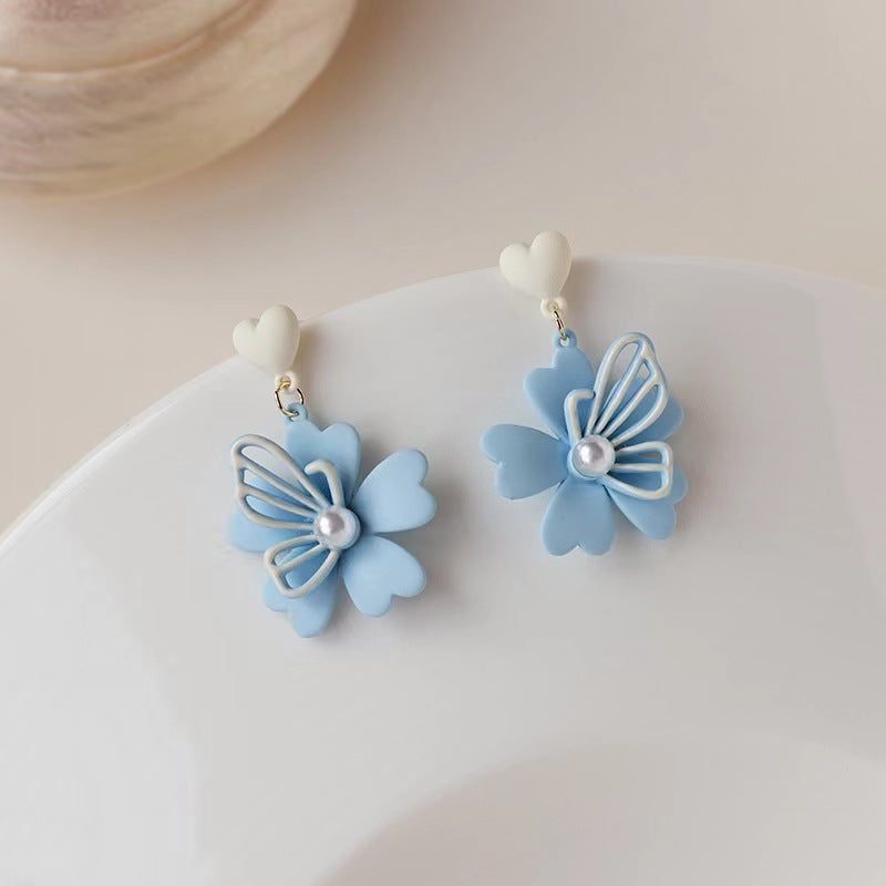 Hurmaava Korvarengas jokaiseen tilaisuuteen