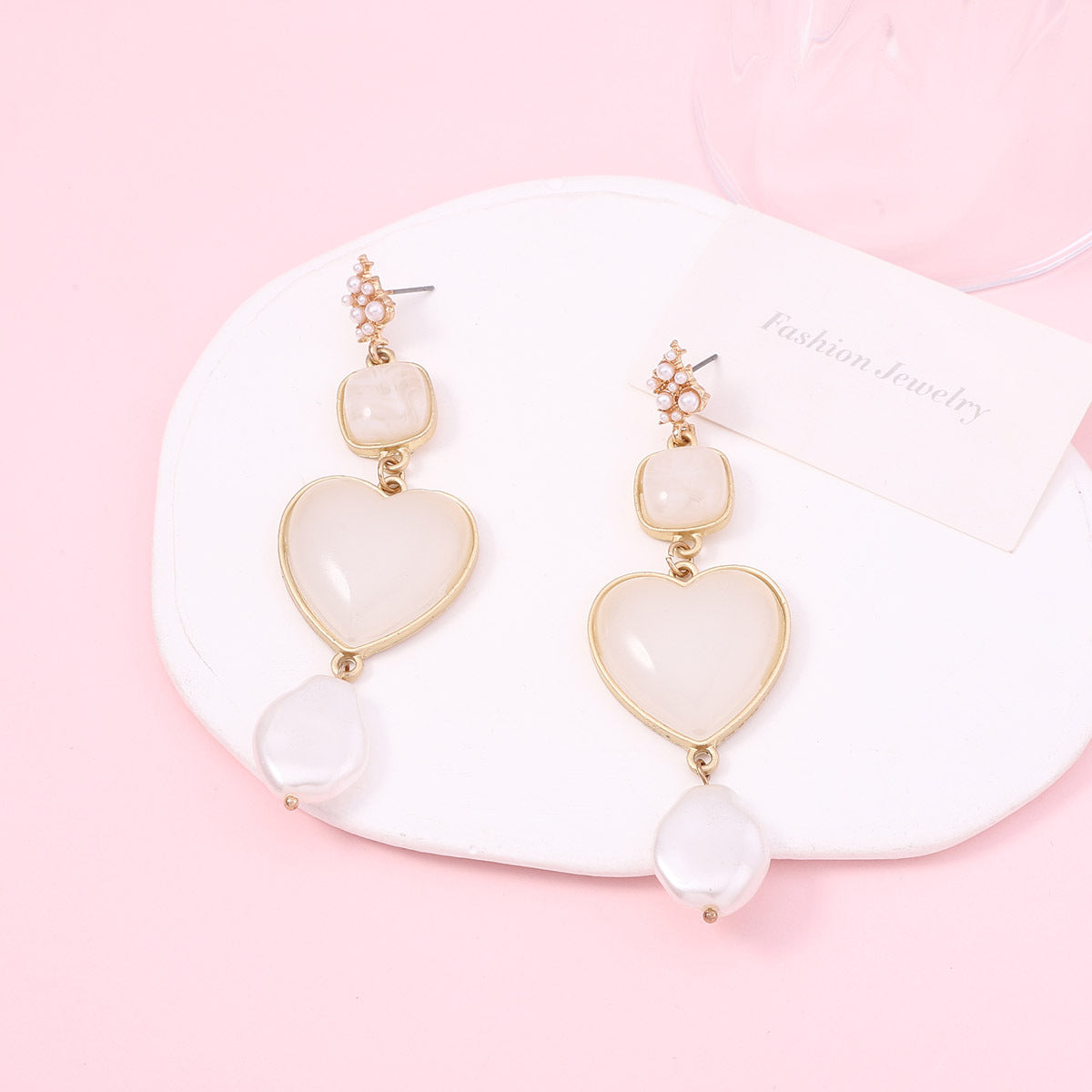 Elegantti Helmi Korvarengas jokaiseen tilaisuuteen