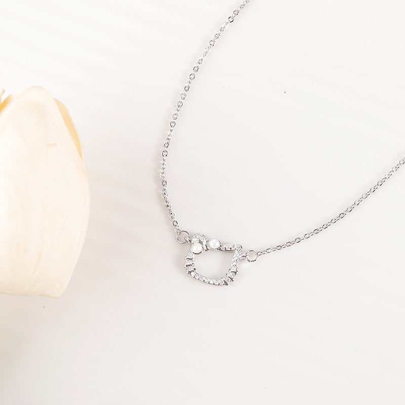 Hurmaava Korusetti jokaiseen tilaisuuteen