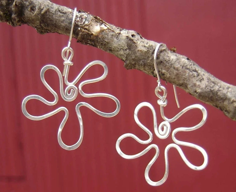 Elegantti Kulta Korvarengas jokaiseen tilaisuuteen