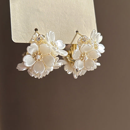 Hurmaava Korvarengas jokaiseen tilaisuuteen