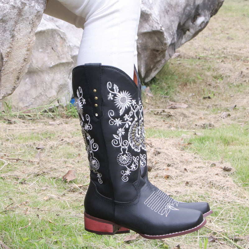 Tyylikkäät Ortopediset Saappaat Ainutlaatuisella Muotoilulla