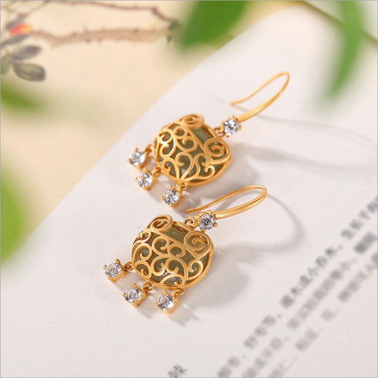 Hurmaava Kulta Korvarengas jokaiseen tilaisuuteen