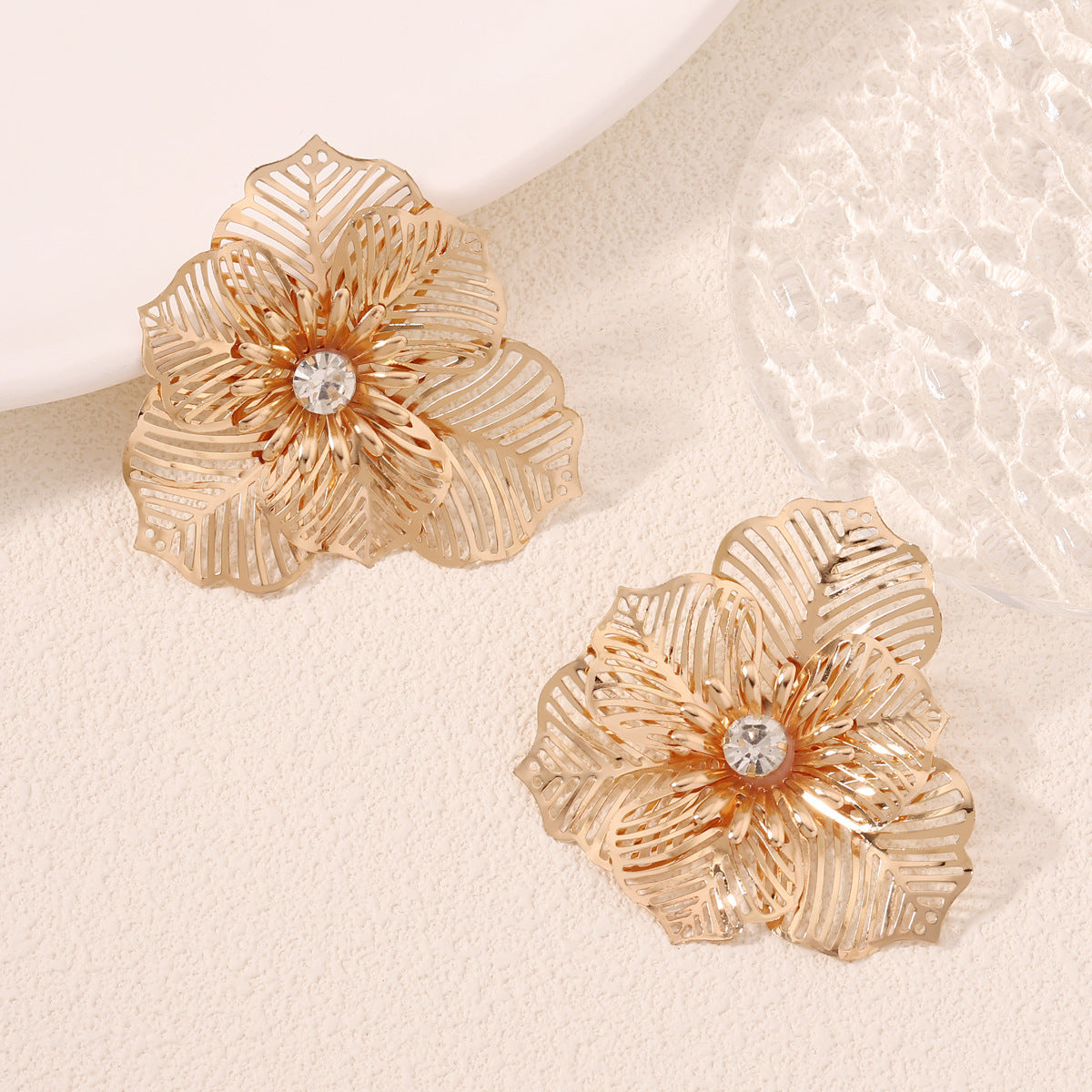 Romanttinen Korvarengas erityisiin hetkiin