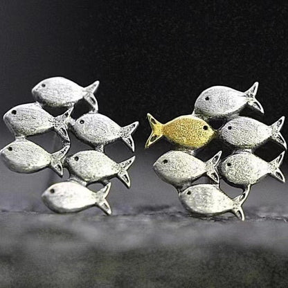 Kaunis Kulta Korvarengas ainutlaatuisella tyylillä