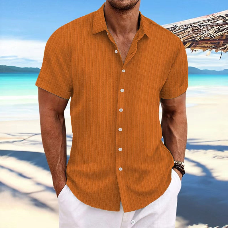 Well Tailored Shirt with a Graceful Silhouette