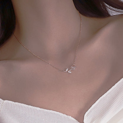 Herkkä käsityö Kaulakoru