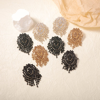 Klassinen Korvarengas ajattomalla viehätyksellä