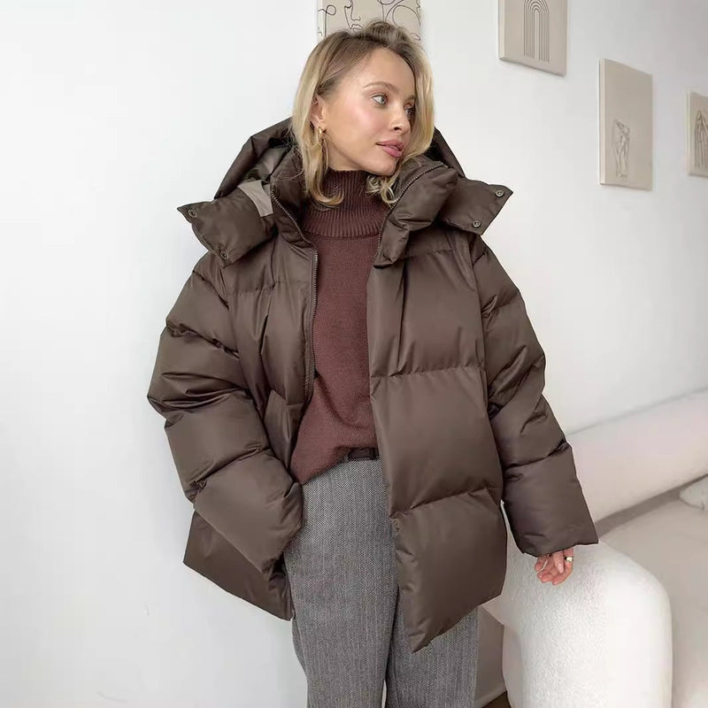 Effortlessly Elegant Jacket with a Timeless Design