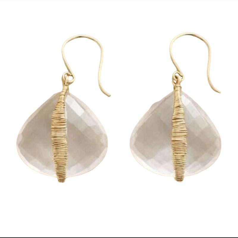 Hurmaava Sormus jokaiseen tilaisuuteen