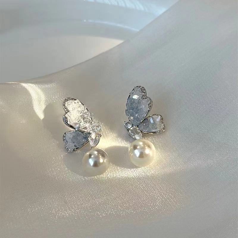 Käsintehty vintage Helmi Korvarengas