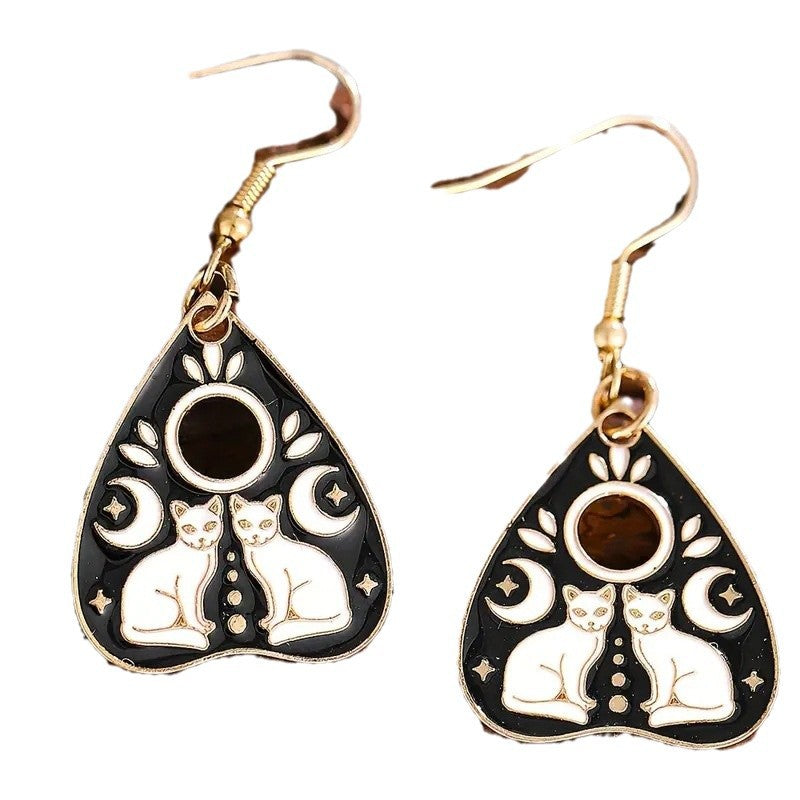 Klassinen Sormus ajattomalla viehätyksellä