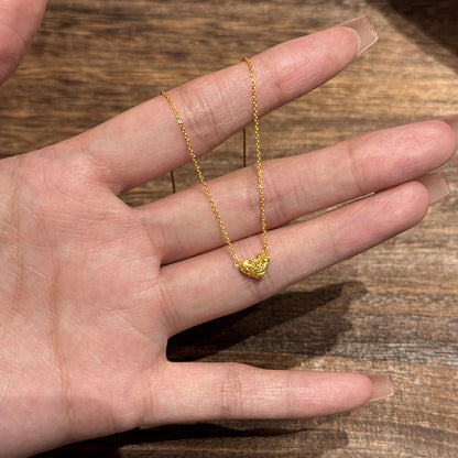 Hurmaava Kaulakoru jokaiseen tilaisuuteen