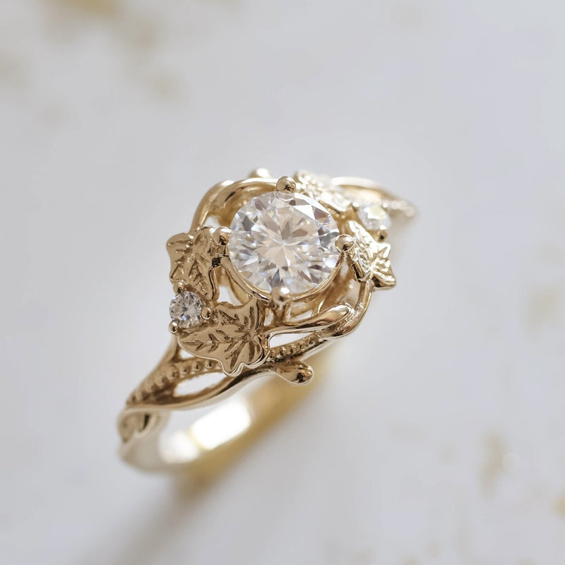 Hurmaava Kulta Sormus jokaiseen tilaisuuteen