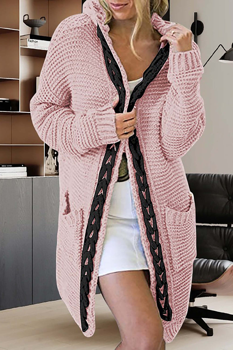 Well Tailored Sweater with a Graceful Silhouette