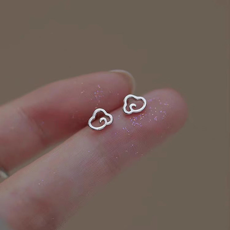 Elegantti Korvarengas jokaiseen tilaisuuteen