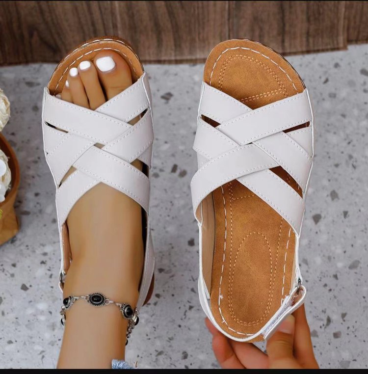 Tyylikkäät Ortopediset Sandaalit Ainutlaatuisella Muotoilulla