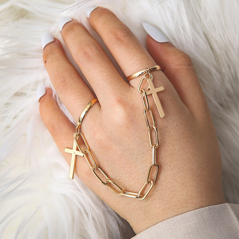 Kaunis Ketju ainutlaatuisella tyylillä