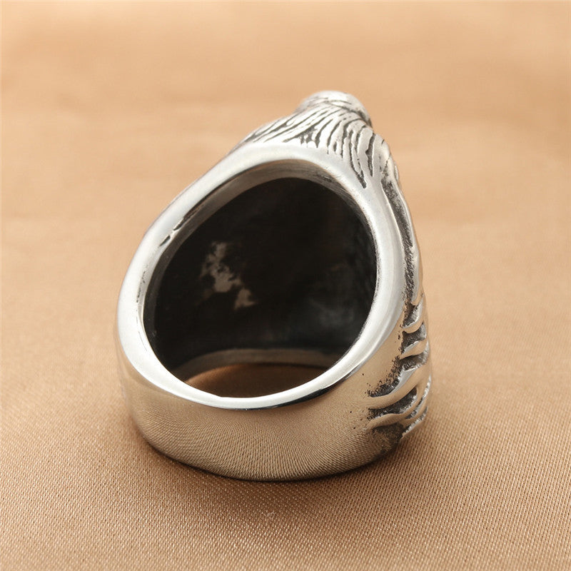 Elegantti Sormus jokaiseen tilaisuuteen