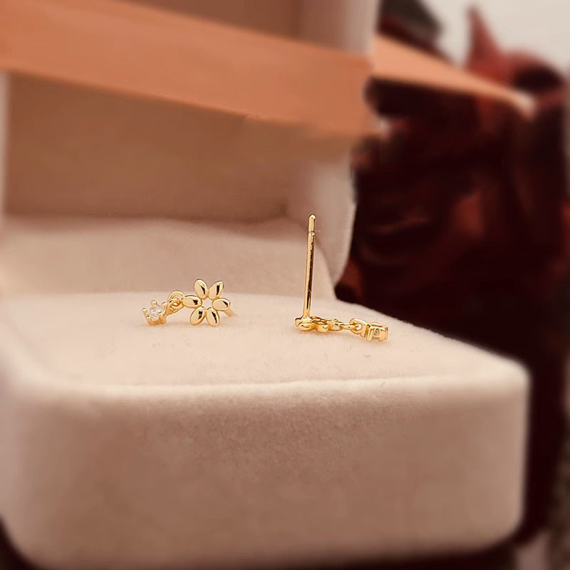 Elegantti Korvarengas jokaiseen tilaisuuteen