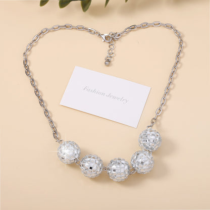 Romanttinen Riipus erityisiin hetkiin