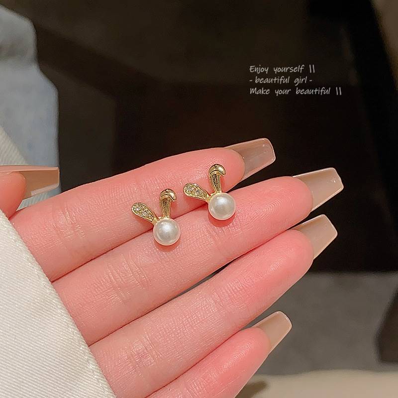 Romanttinen Helmi Korvarengas erityisiin hetkiin