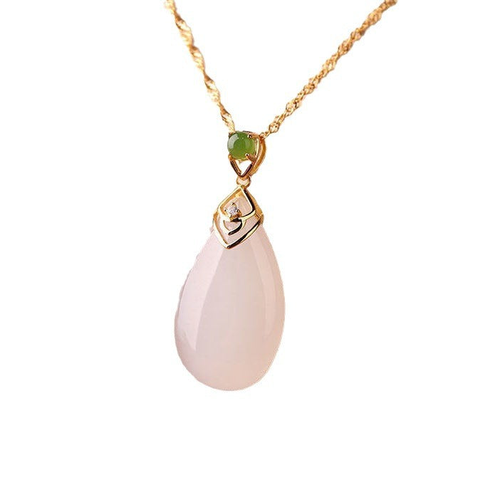 Romanttinen Kulta Kaulakoru erityisiin hetkiin