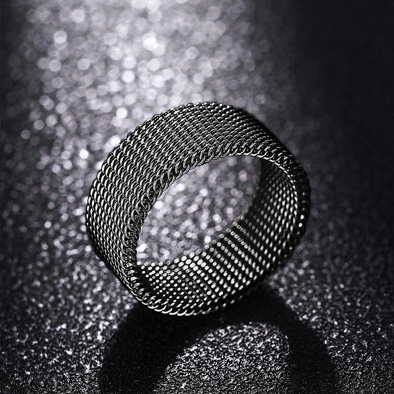 Elegantti Sormus jokaiseen tilaisuuteen