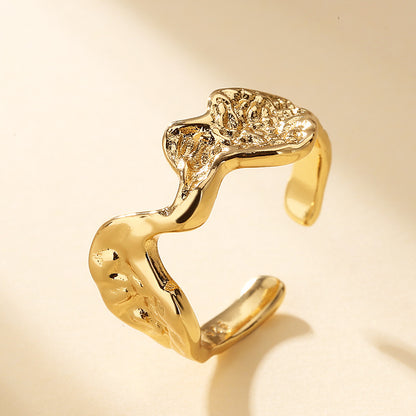 Kaunis Rannekoru ainutlaatuisella tyylillä