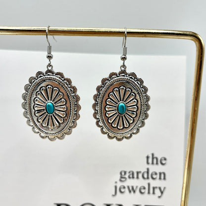 Klassinen Sormus ajattomalla viehätyksellä