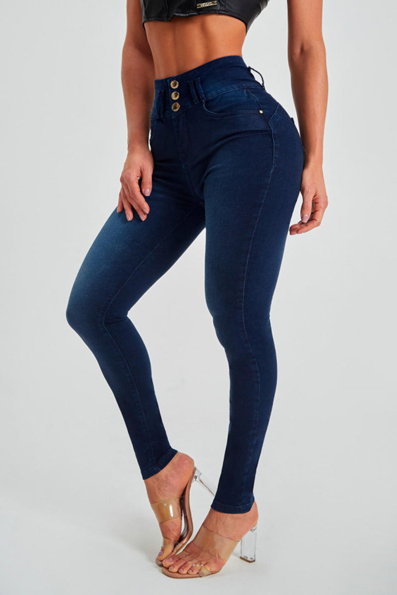 Effortlessly Elegant Garment with a Timeless Design