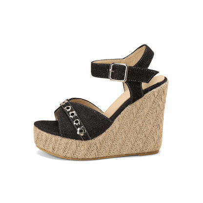 Sulavalinaiset Ortopediset Sandaalit Moderniin Tyyliin