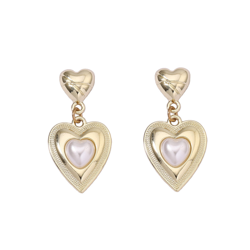 Elegantti Kulta Korvarengas jokaiseen tilaisuuteen