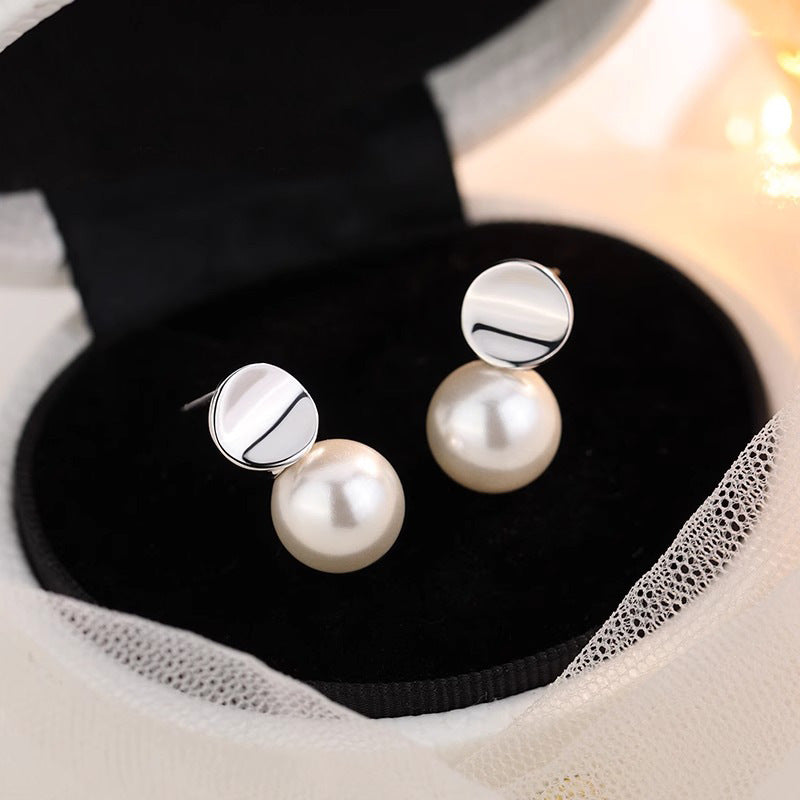 Upea Helmi Korvarengas päivittäiseen käyttöön