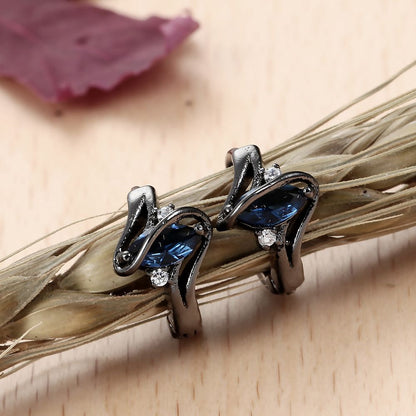 Kaunis Korvarengas ainutlaatuisella tyylillä