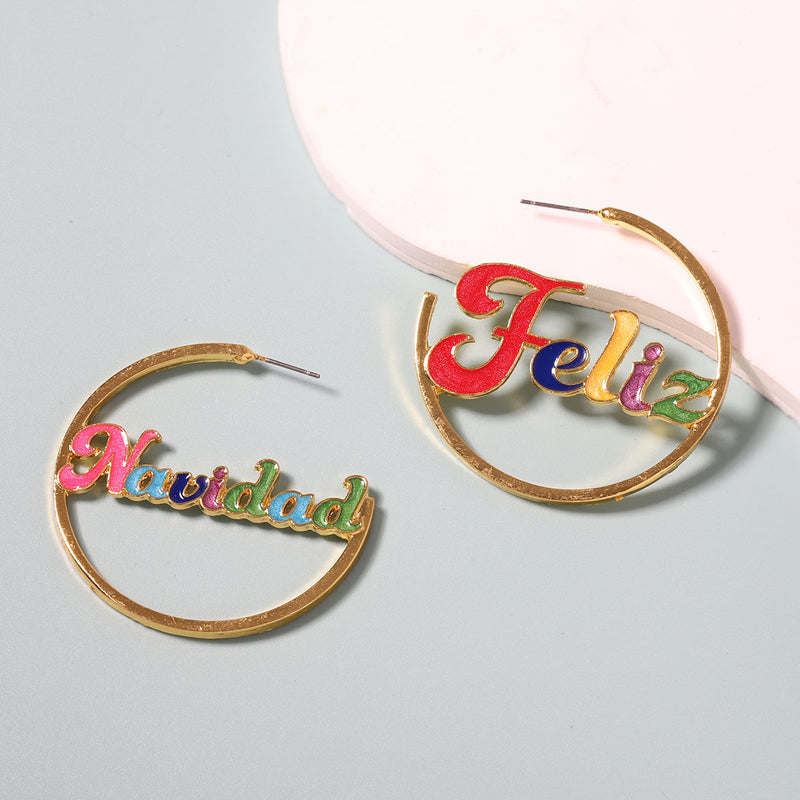 Kaunis Korvarengas ainutlaatuisella tyylillä