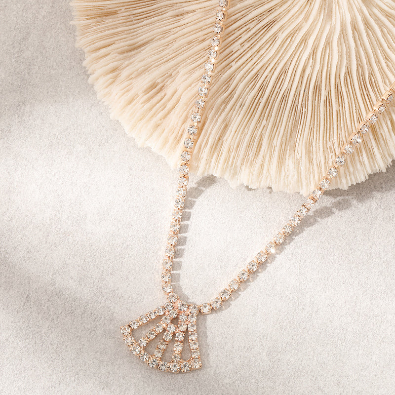 Klassinen Kulta Nilkkakoru ajattomalla viehätyksellä